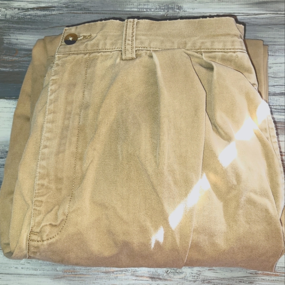 MAKE AN OFFER✌️Ralph Lauren Khakis